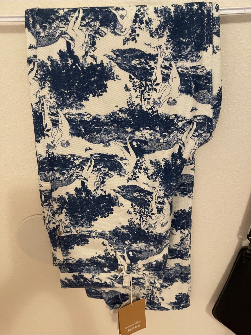 NEW Reformation Pastoral High Rise Straight Jeans 26